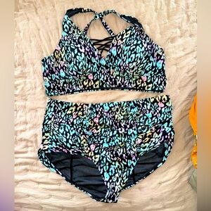Torrid neon leopard- high waisted bikini- Size 3